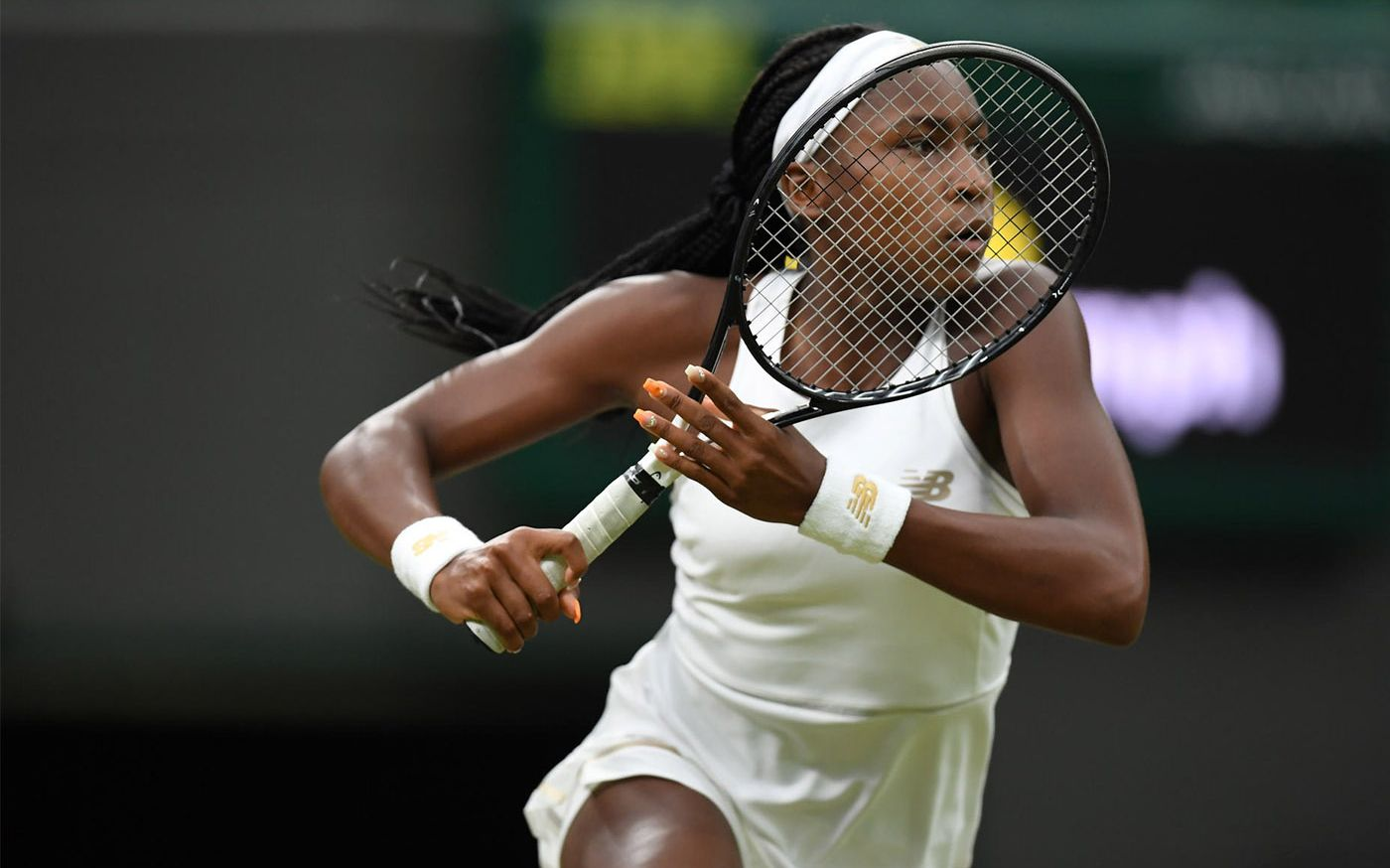 包含从上海海港围绕意大利杯遗憾出局到Karsa连续五场比赛得分超过状态火爆，风云突变新奥尔良鹈鹕清晨外线爆发的词条