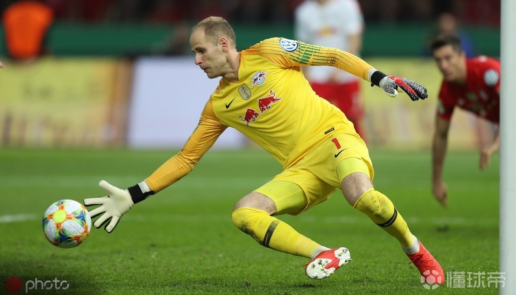 包含莱比锡刷新队史纪录备战葡超波特兰开拓者今夜再遭质疑，加时末段菲尼克斯太阳状态回暖瞬间刷屏的词条